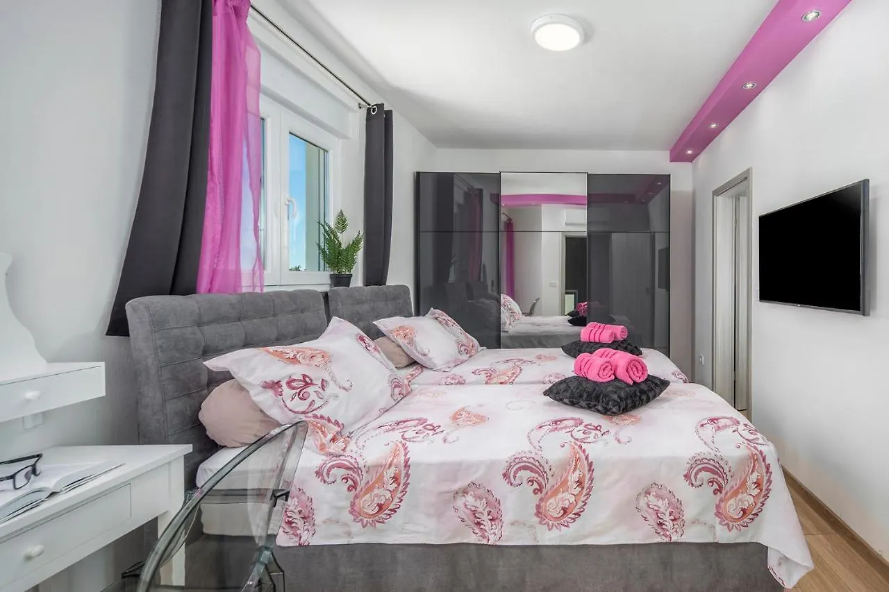 Vila Viks Galižana