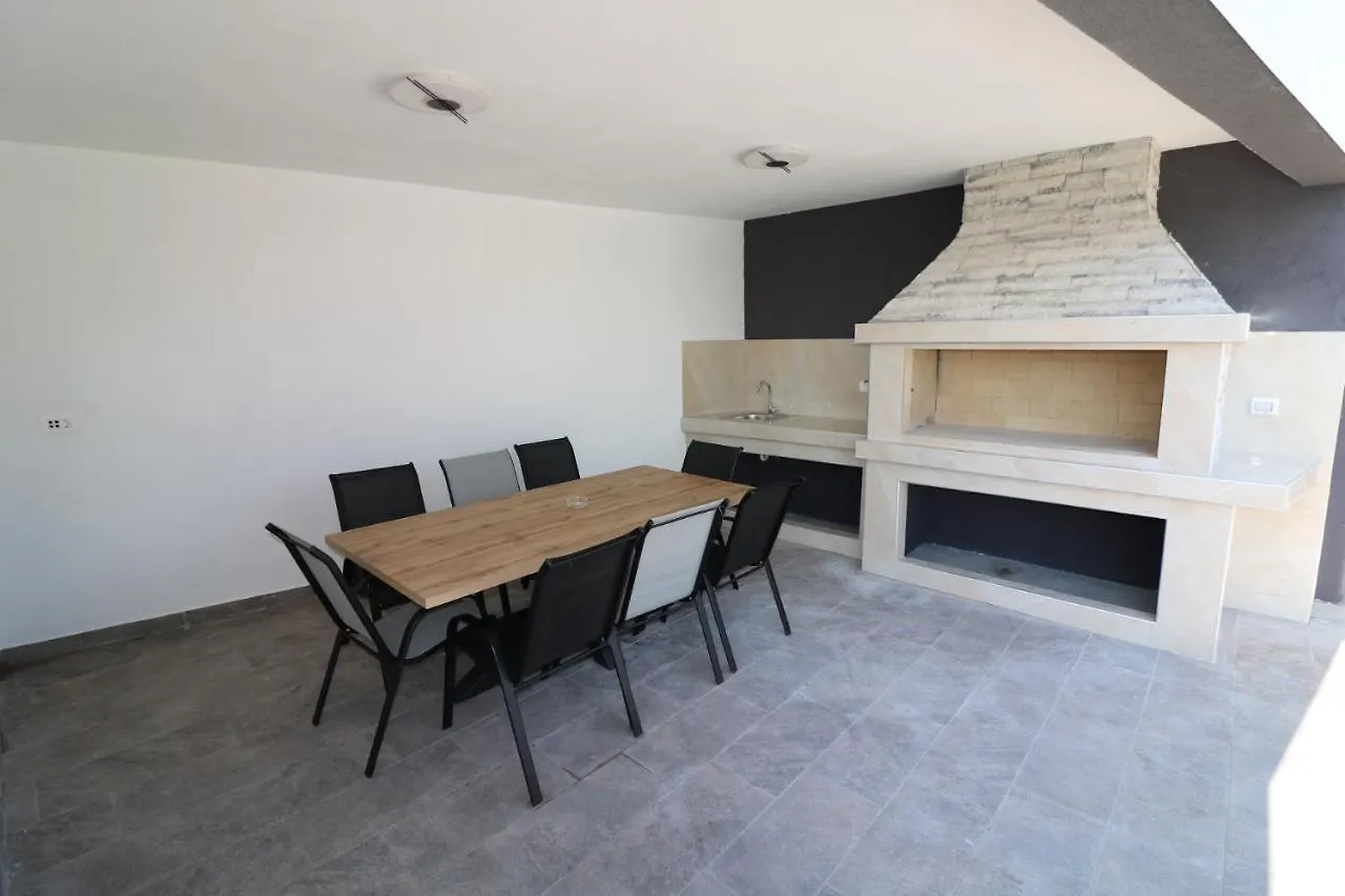 Vila Viks Galižana Villa
